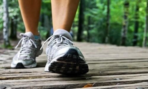 camminare-trenta-minuti-al-giorno